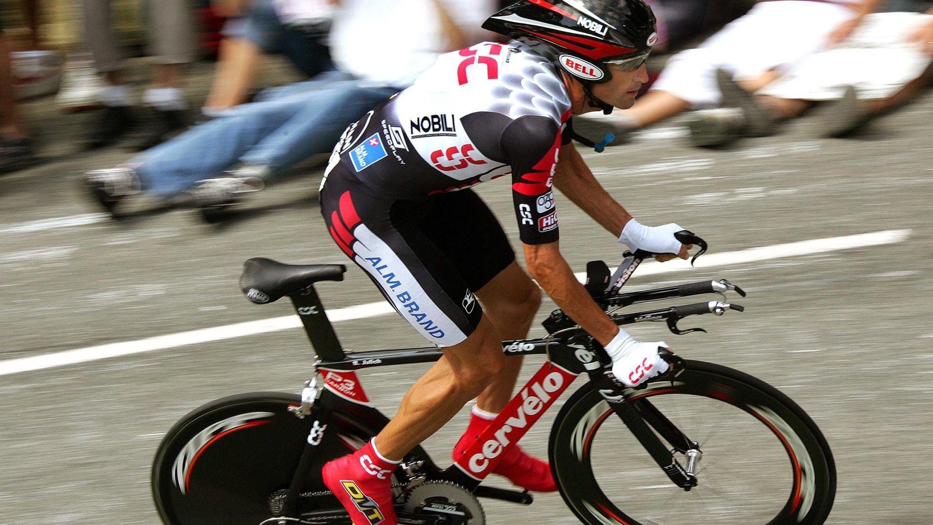 青春风暴席卷法甲！白堡断崖领先同期U21使用时间，罗塞尼尔执教哲学重塑联赛格局